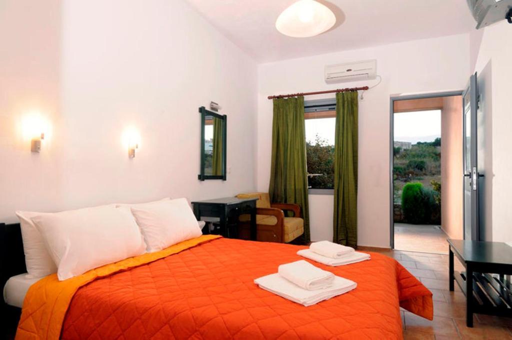 Aparthotel Petradi Livadi  Camera foto
