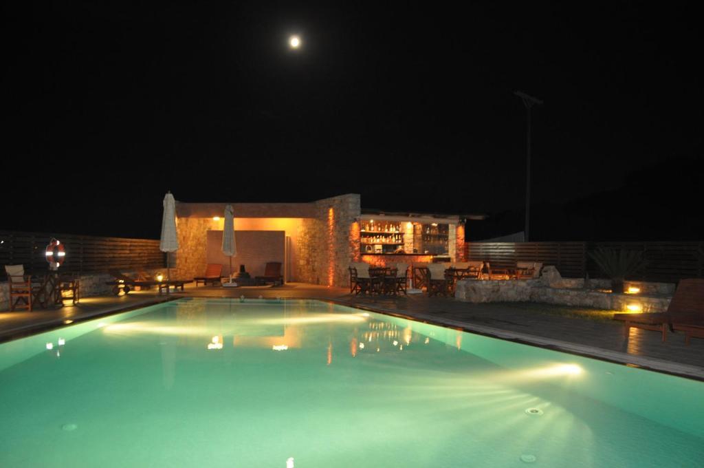 Aparthotel Petradi Livadi  Esterno foto